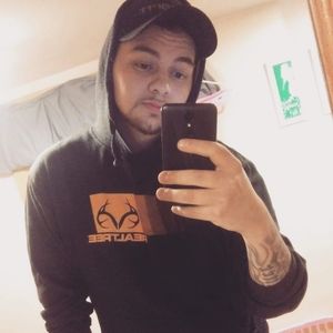 Meet your Posher, Tyler